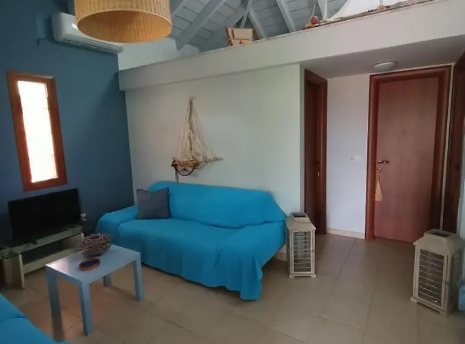 The House In The Mulberries Trees * Metagkitsi