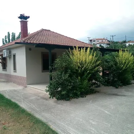 The House In The Mulberries Trees * Metagkitsi